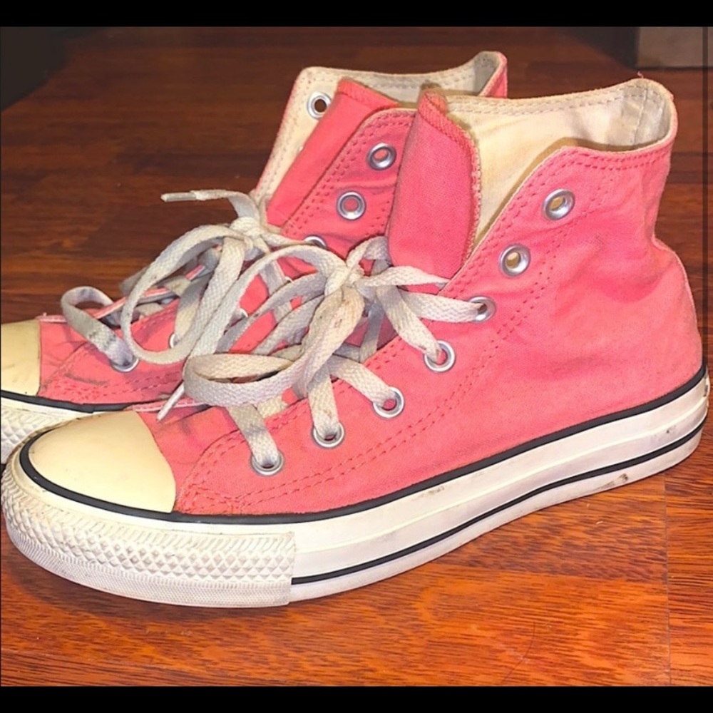 high top pink converse